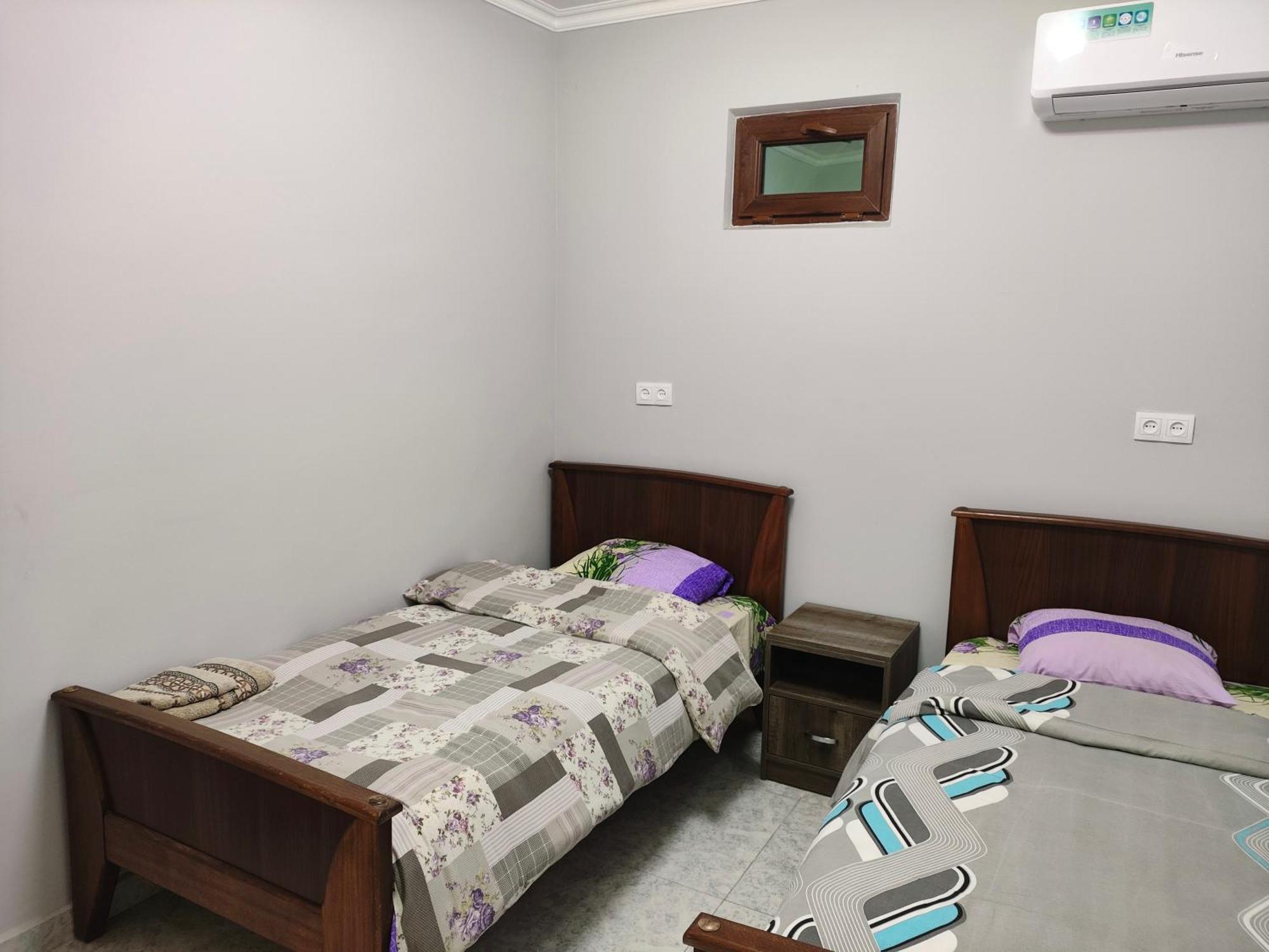 Apex Rest House Of 10 Rooms And Pool Γιερεβάν Εξωτερικό φωτογραφία